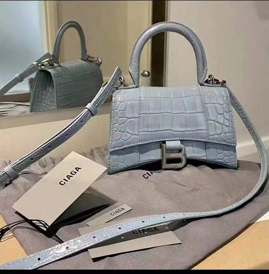 The Icon Curve Bag