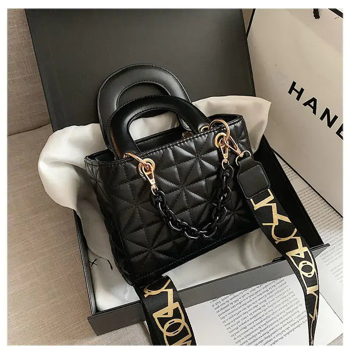 Luxury Chain Design Crossbody Bag