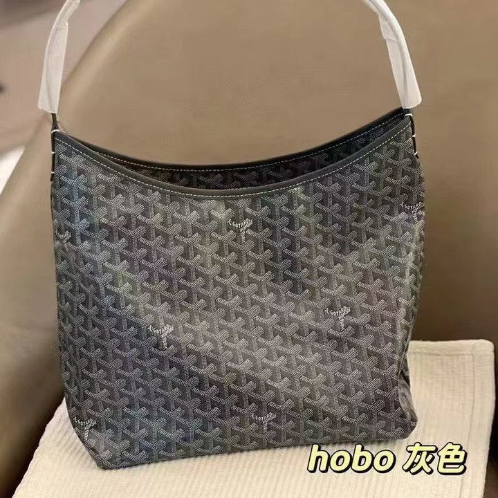 Manhattan Hobo Bag