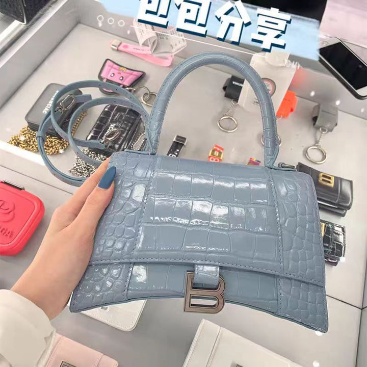 The Icon Curve Bag