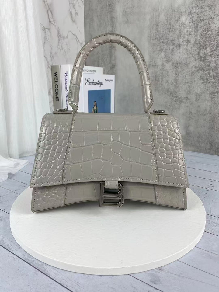 The Icon Curve Bag