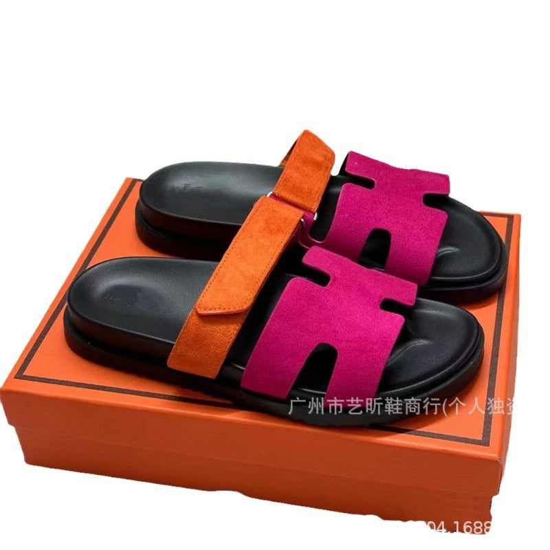 Noir Luxe Slides